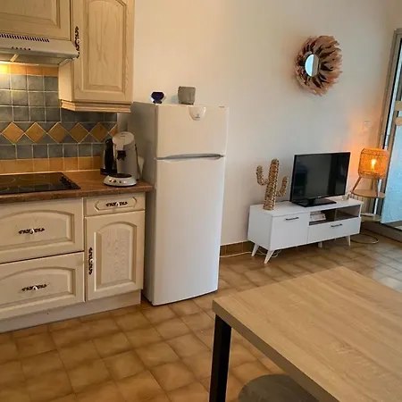 Naturiste 2 Heliovillage 6 Personnes Maxi Сasa de vacaciones